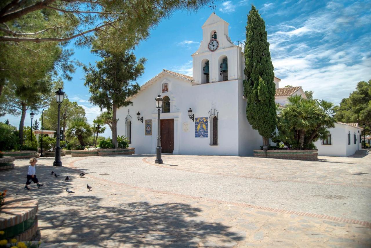 Appartement Benal Beach, Superb 2 Bedroom 2 Bathroom Front Sleeps 5 Benalmádena