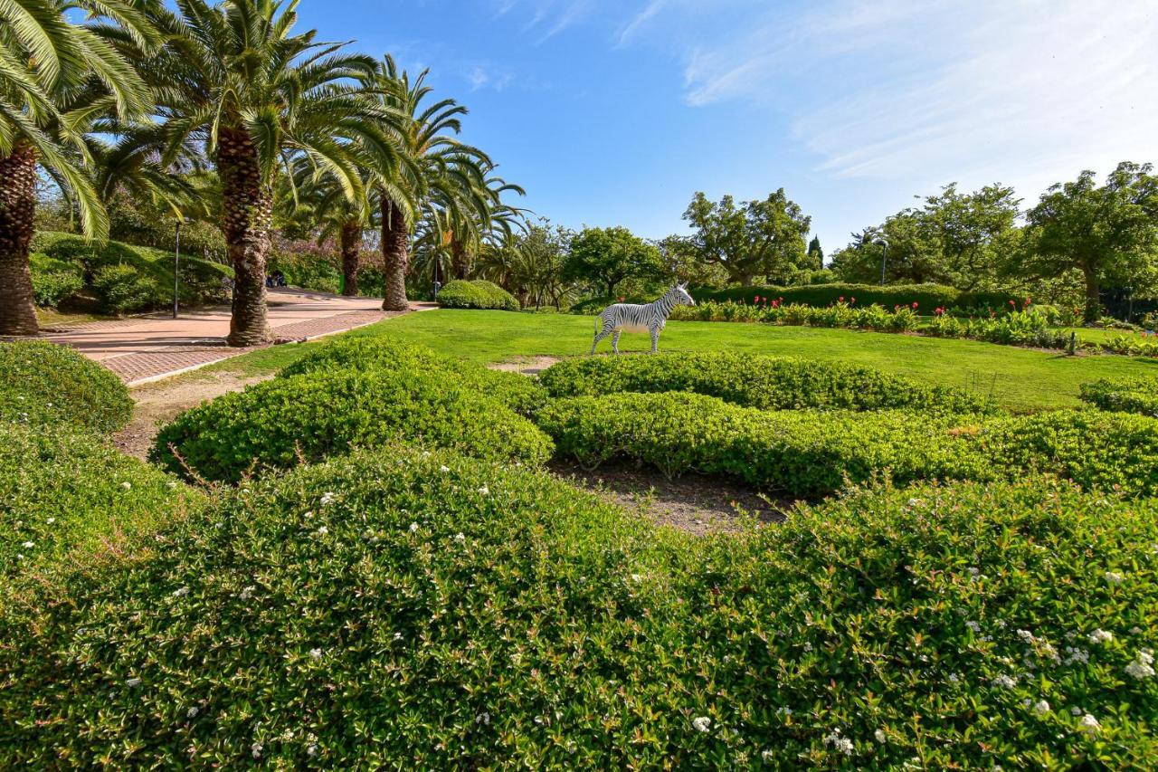 Appartement Benal Beach, Superb 2 Bedroom 2 Bathroom Front Sleeps 5